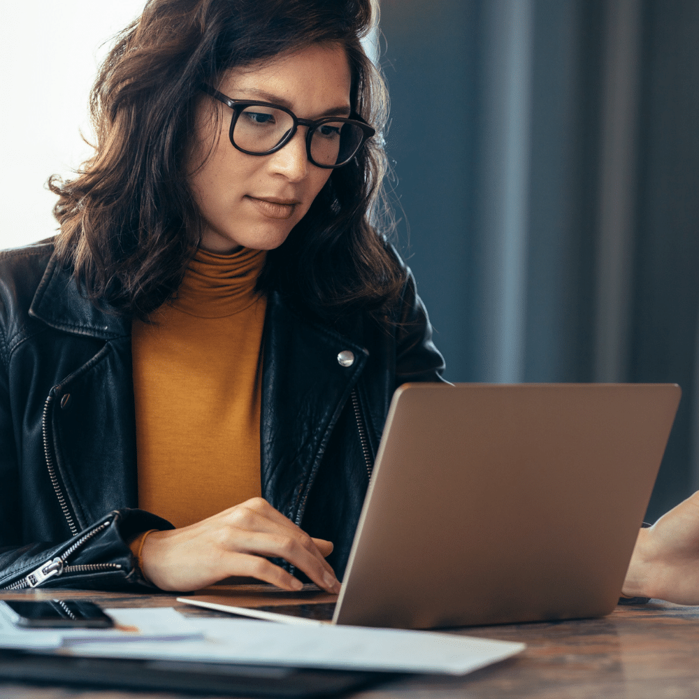 Intern page - quality assurance overlayIntern page - quality assurance overlay Intern page - quality assurance overlay
