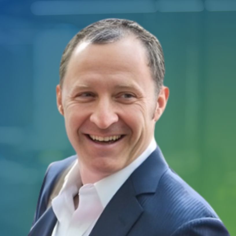  Ché Bond, Chief Commercial Officer 
